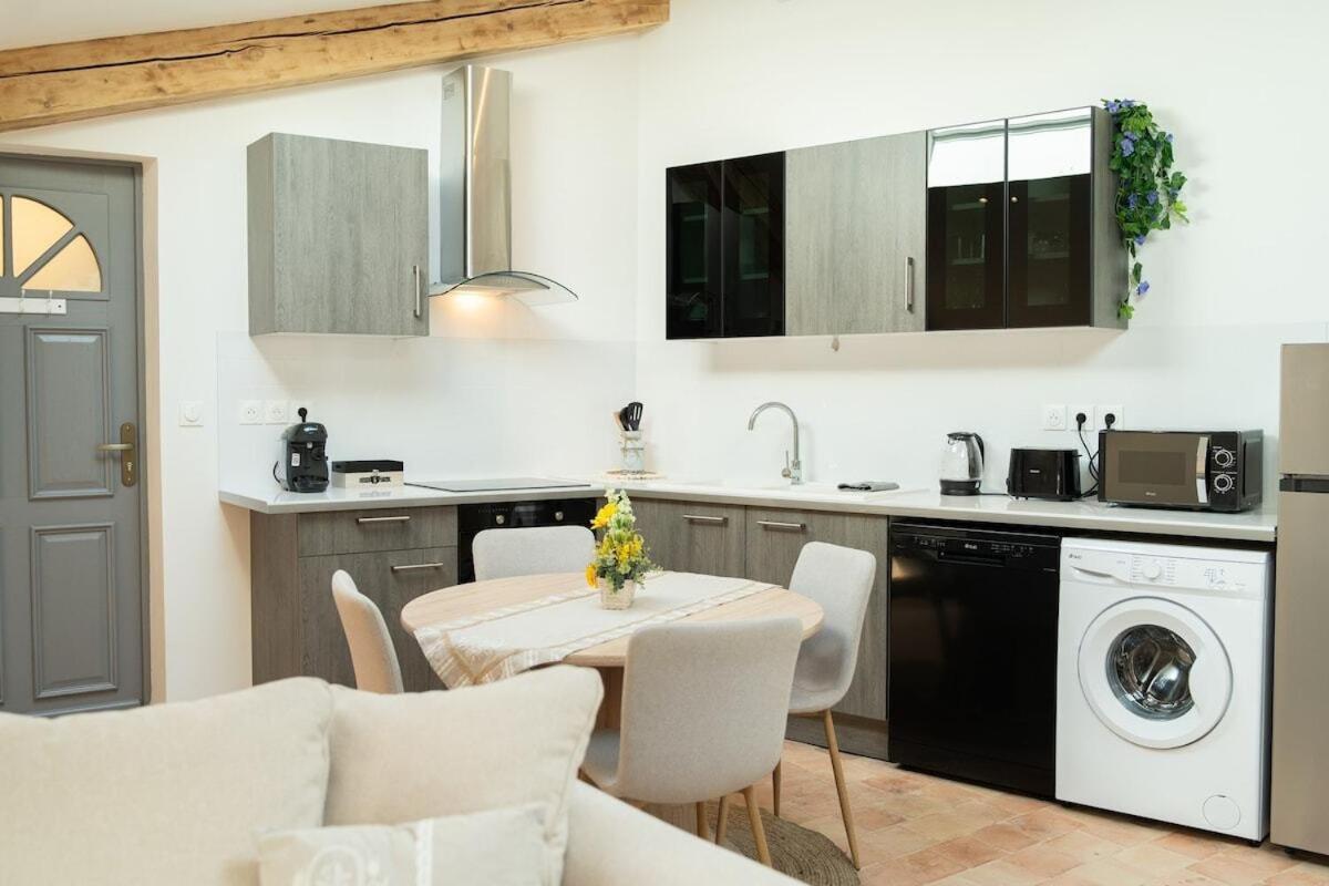 Le Lavandin Classe 3 Etoiles 里耶 外观 照片